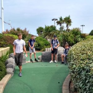 play crazy Golf during free time in Hastings